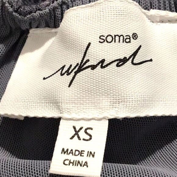 Soma Wknd Rayon Challis Bra Jumpsuit in Blue Ombre Vertical Stripe - Picture 15 of 16